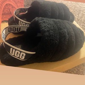 Women uggs slides.